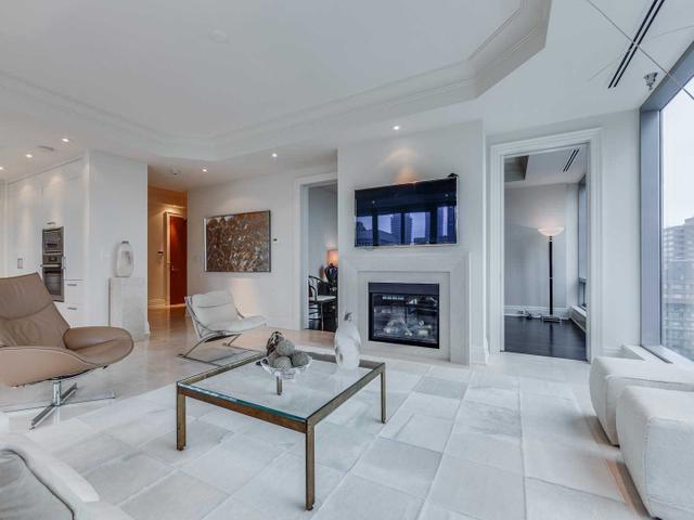 1503 - 55 Scollard St