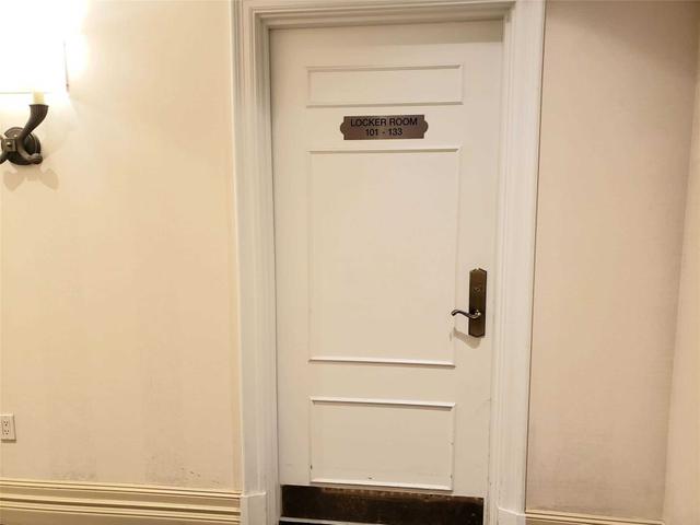 1611 - 18 Sommerset Way