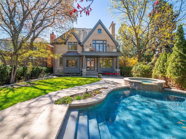 12 Cheltenham Ave