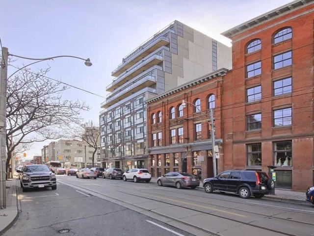 805 - 127 Queen St E
