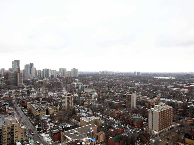 3103 - 181 Dundas St E