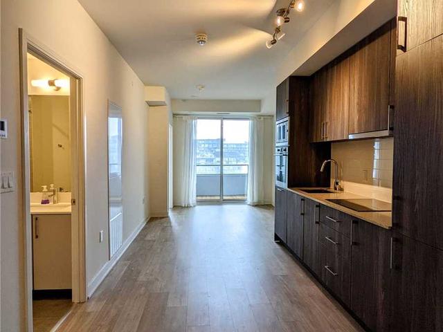 1202 - 576 Front St W