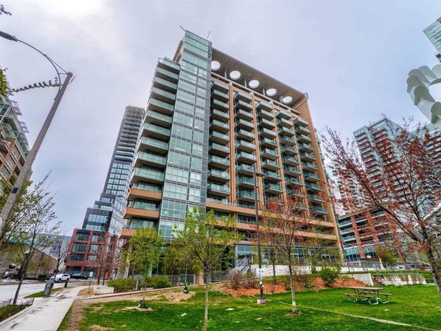 202 - 69 Lynn Williams St