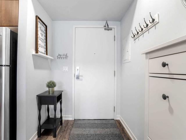 202 - 69 Lynn Williams St