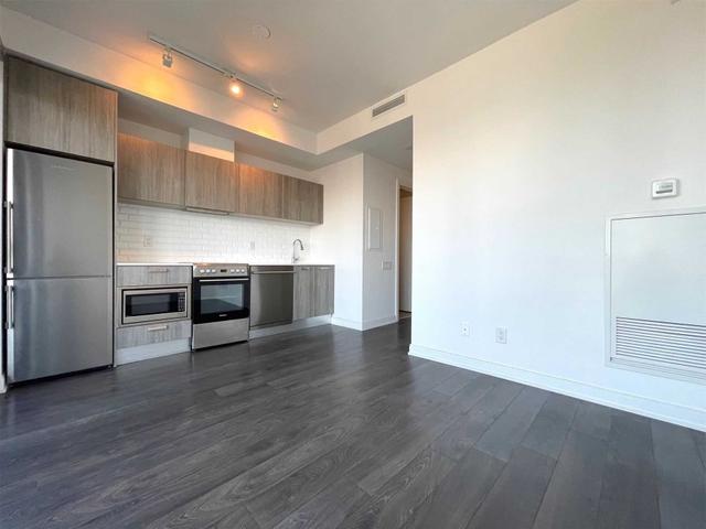 2313 - 50 Charles St E