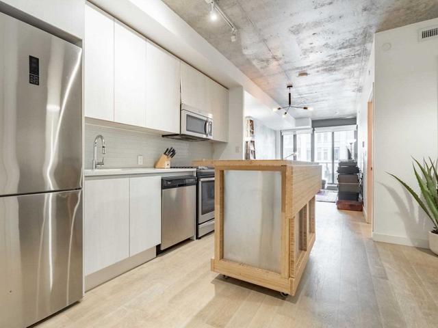 1315 - 111 Bathurst St