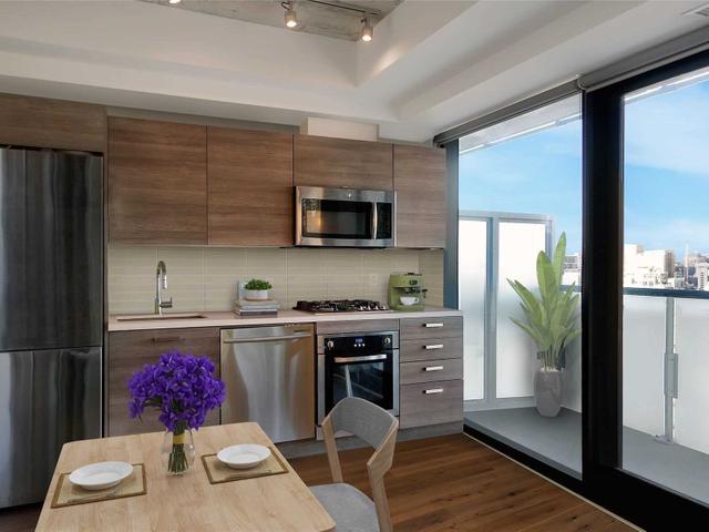 1605 - 11 Charlotte St