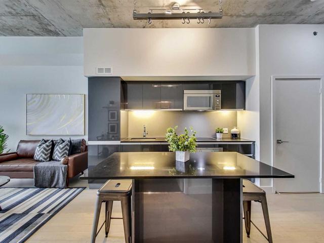 322 - 20 Minowan Miikan Lane N