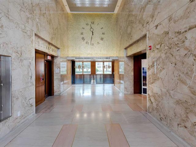 1506 - 111 St Clair Ave W