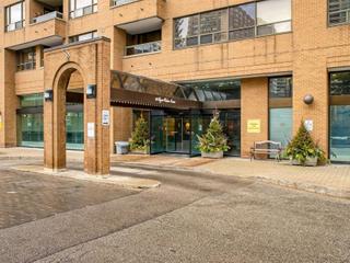 906 - 100 Upper Madison Ave