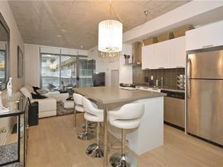 403 - 650 King St W