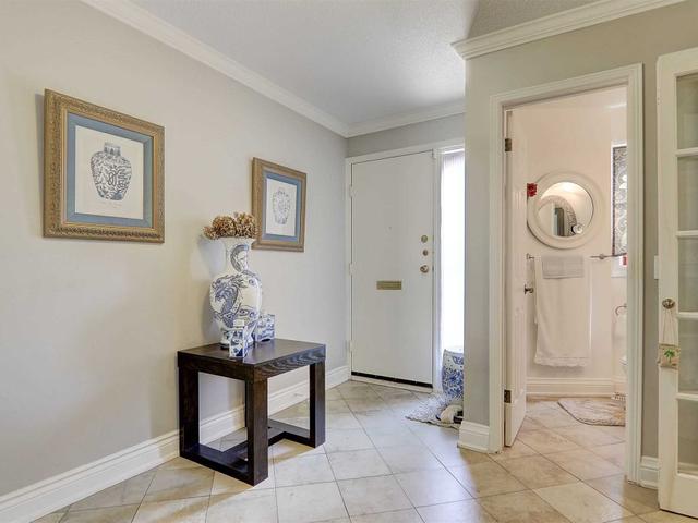 308 Torresdale Ave W