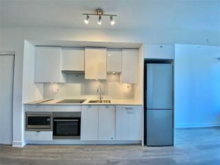 1012 Nt - 99 Broadway Ave