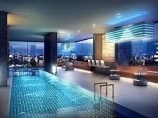 5201 - 8 Eglinton Ave E