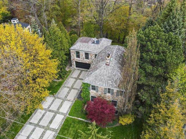 33 Mason Blvd