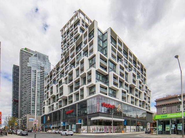 1521 - 8 Hillsdale Ave E