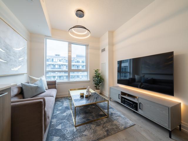 636 - 591 Sheppard Ave E