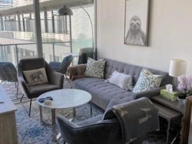 1241 - 8 Hillsdale Ave E