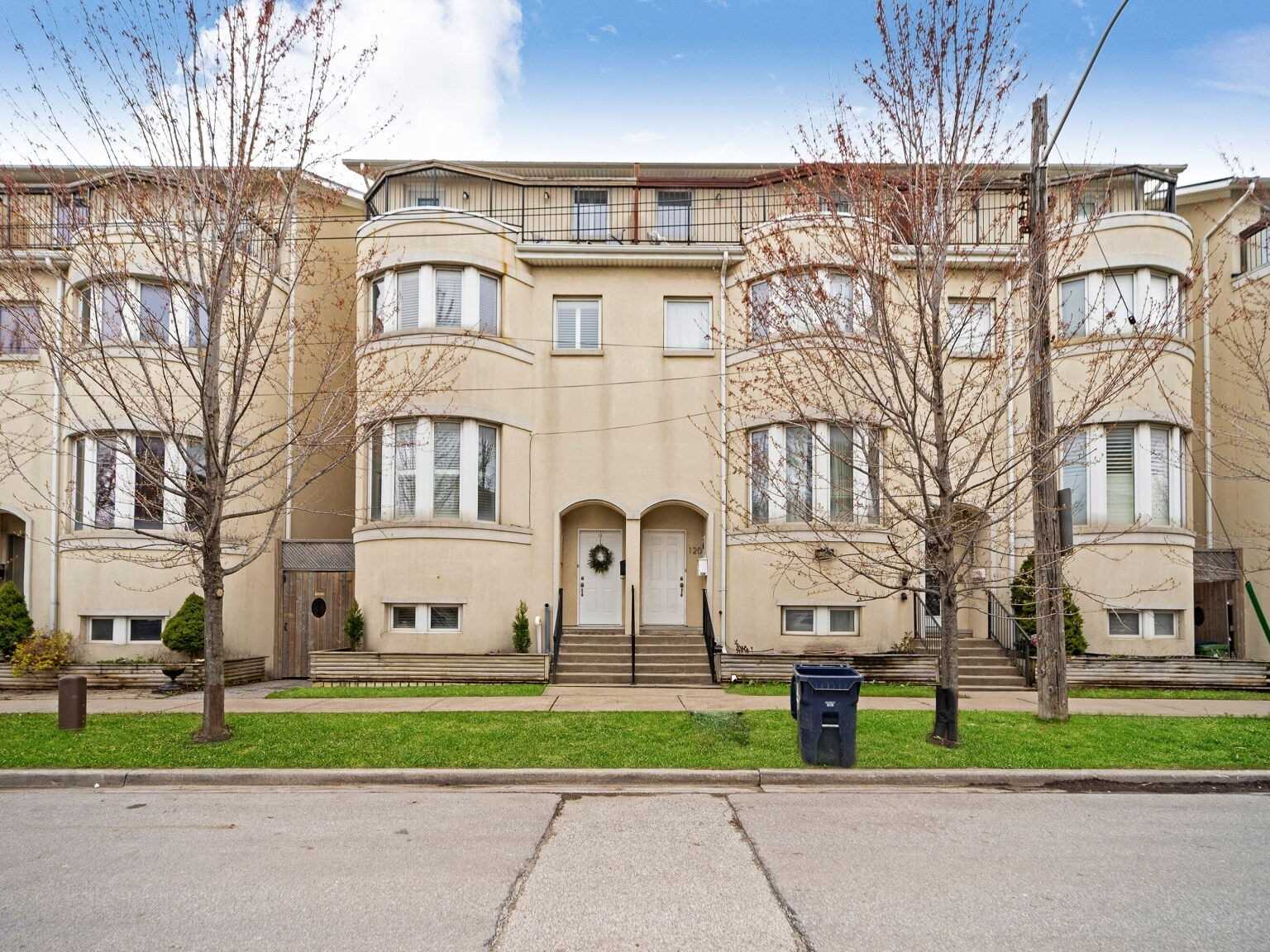 118 Tisdale Ave, North York Sold, C5239631 Condos.ca