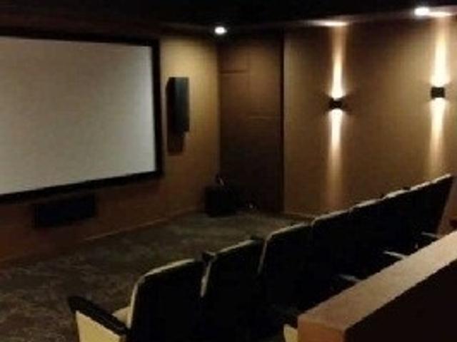 602 - 300 Front St W