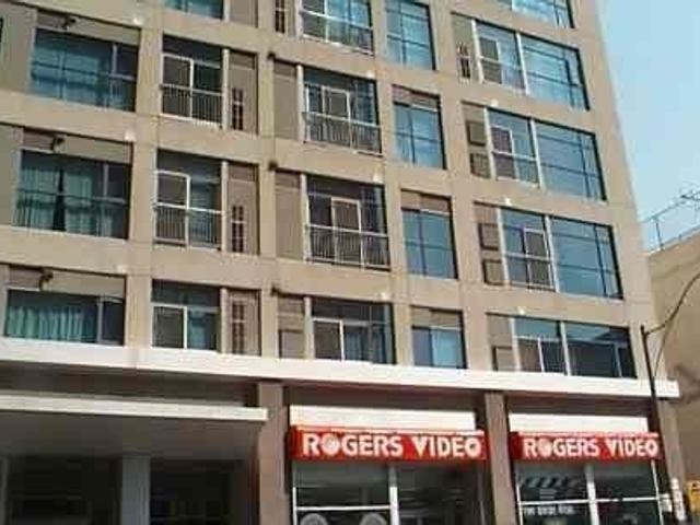 1008 - 8 Wellesley St E