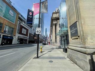 1704 - 197 Yonge St