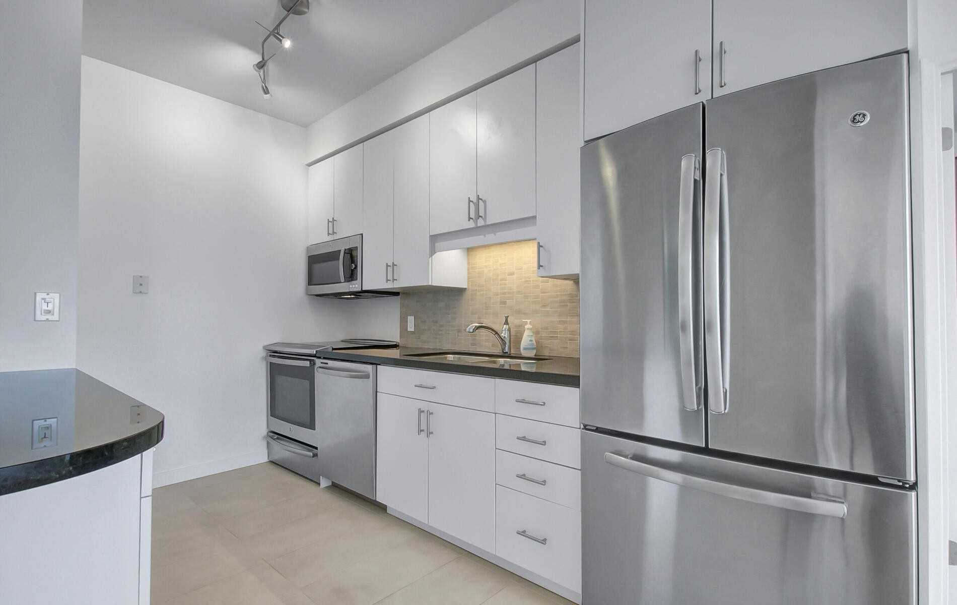 912 1005 King St W, Toronto Leased, C5248888 Condos.ca