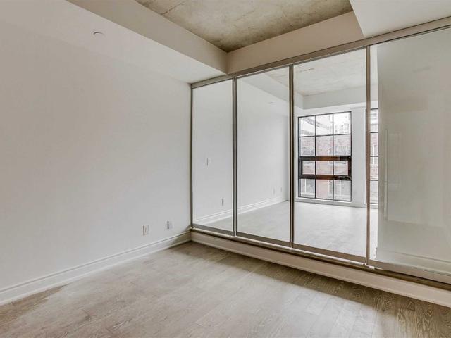 411 - 608 Richmond St W