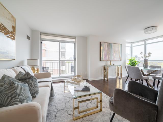 1303 - 60 St Clair Ave W