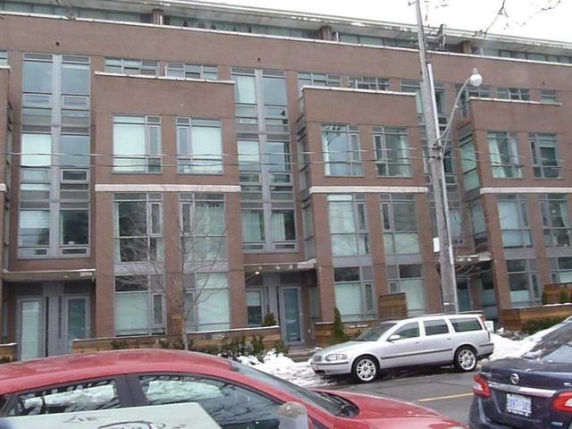 413 - 707 Dovercourt Rd