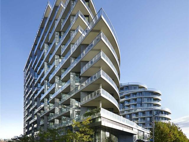 404 - 1 Edgewater Dr