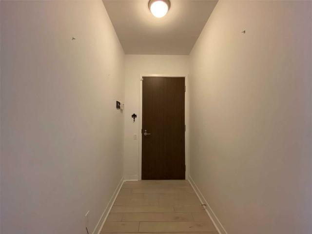 104 - 461 Adelaide St W