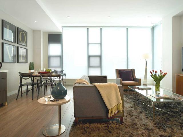 PH05 - 188 Eglinton Ave E