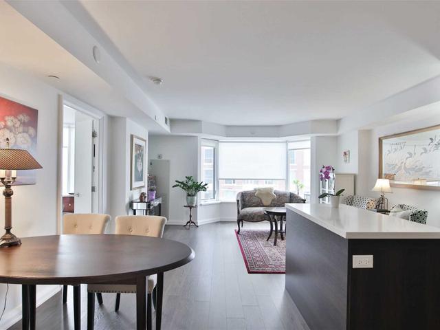 2313 - 155 Yorkville Ave