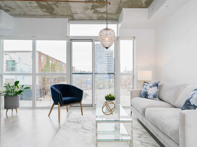 204 - 1205 Queen St W