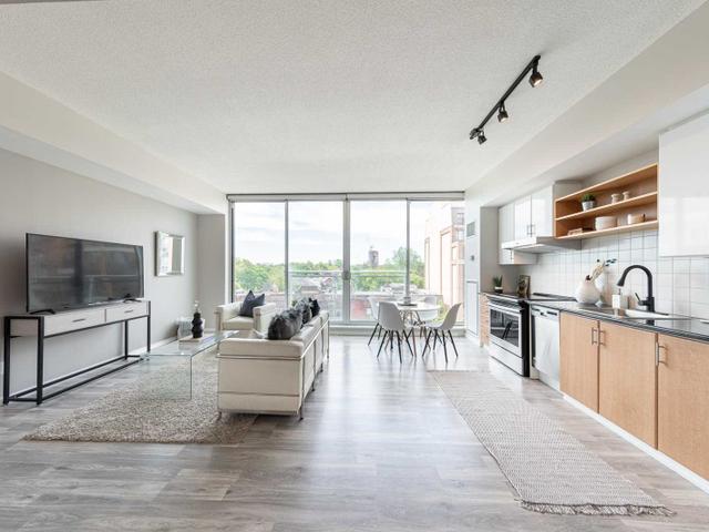 508 - 301 Markham St