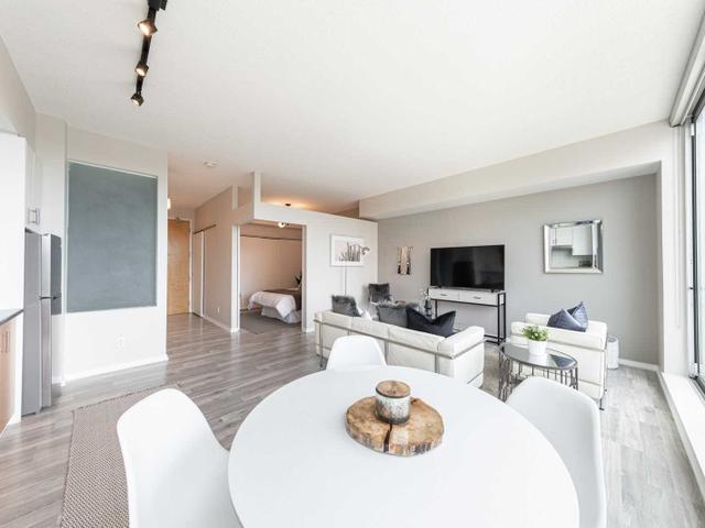 508 - 301 Markham St