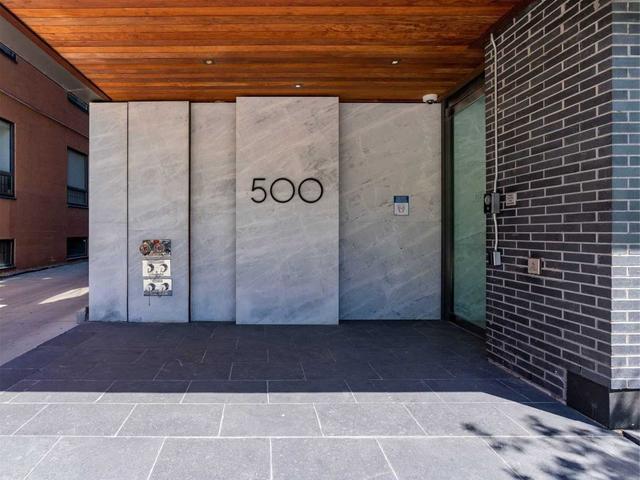 201 - 500 Wellington St W