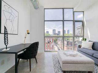 402 - 569 King St E