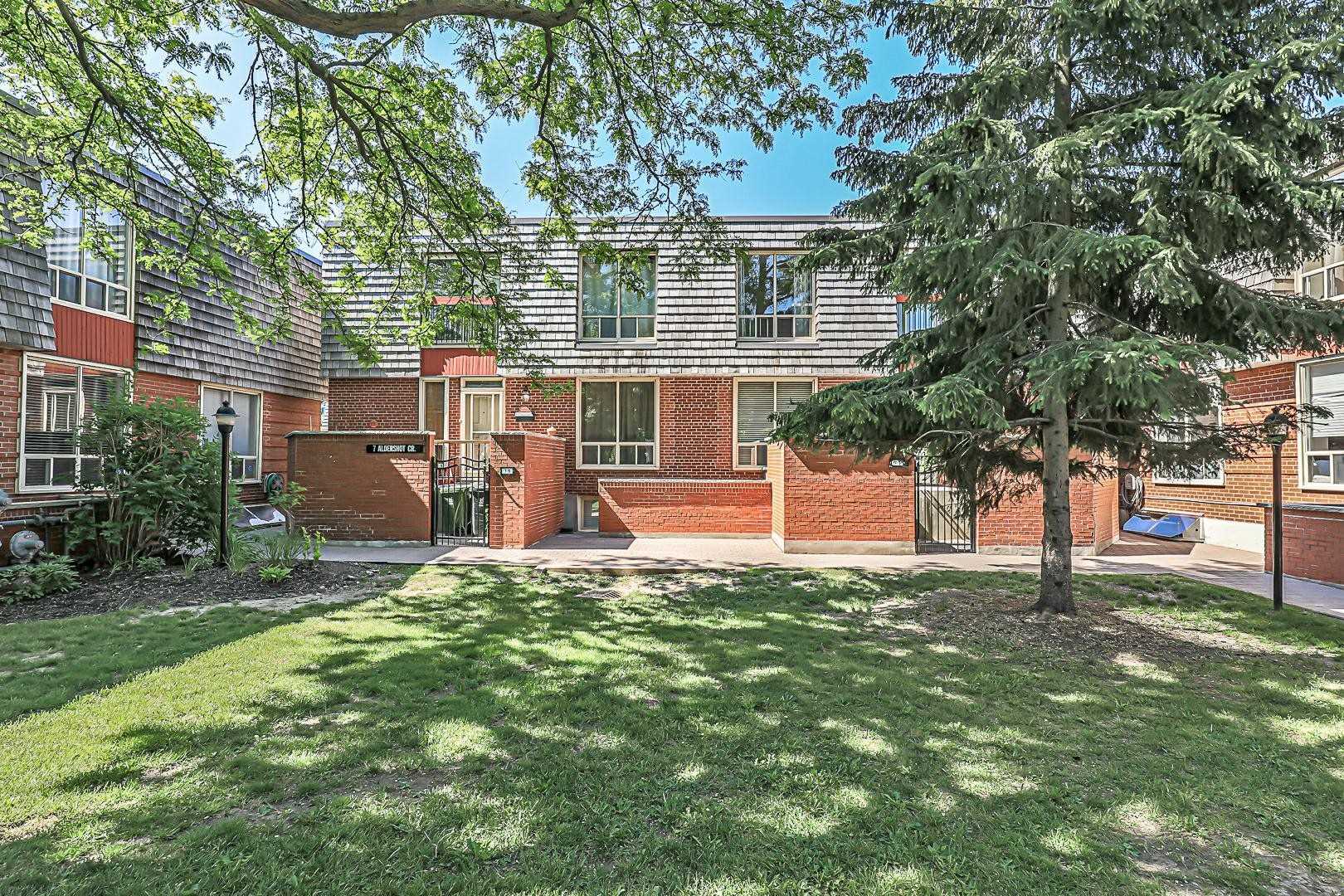 1 7 Aldershot Cres, North York Sold, C5258176 Condos.ca