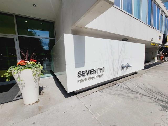 303 - 75 Portland St