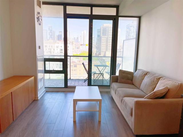 1105 - 33 Lombard St