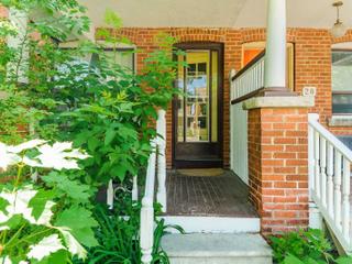 26 Hector Ave