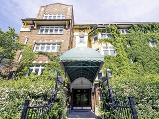 #15 - 1599 Bathurst St