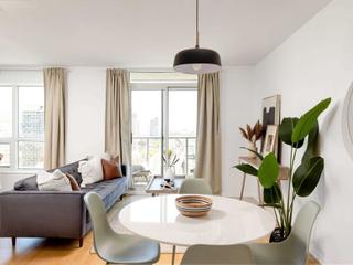 2705 - 18 Yonge St
