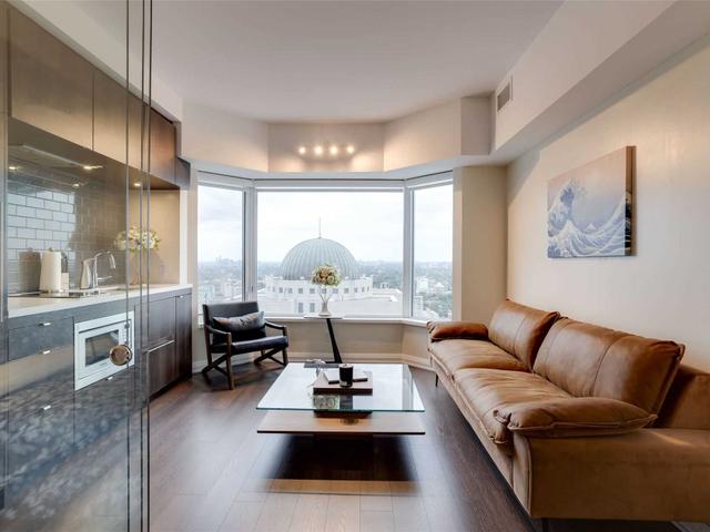 3116 - 155 Yorkville Ave