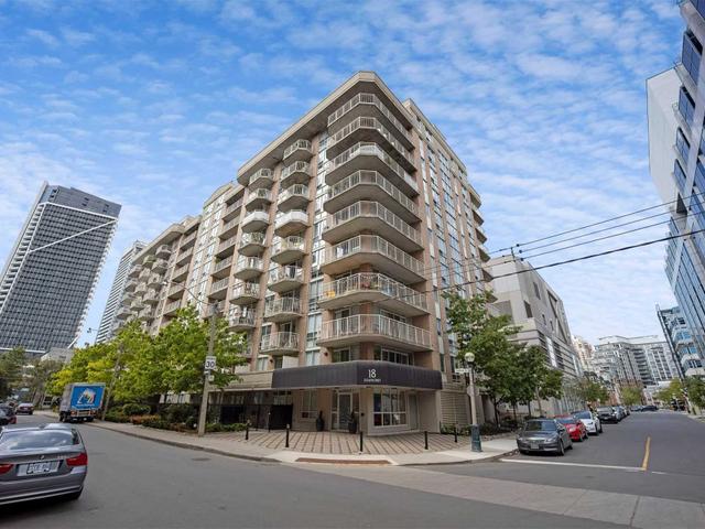 212 - 18 Stafford St