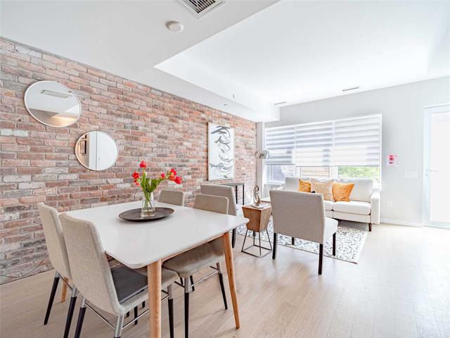 TH102 - 138 St Helens Ave