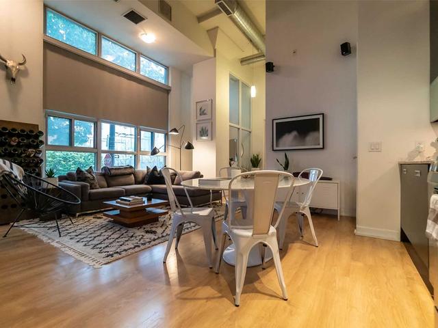 130 - 380 Macpherson Ave