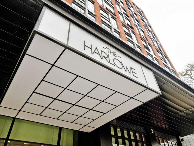 1010 - 608 Richmond St